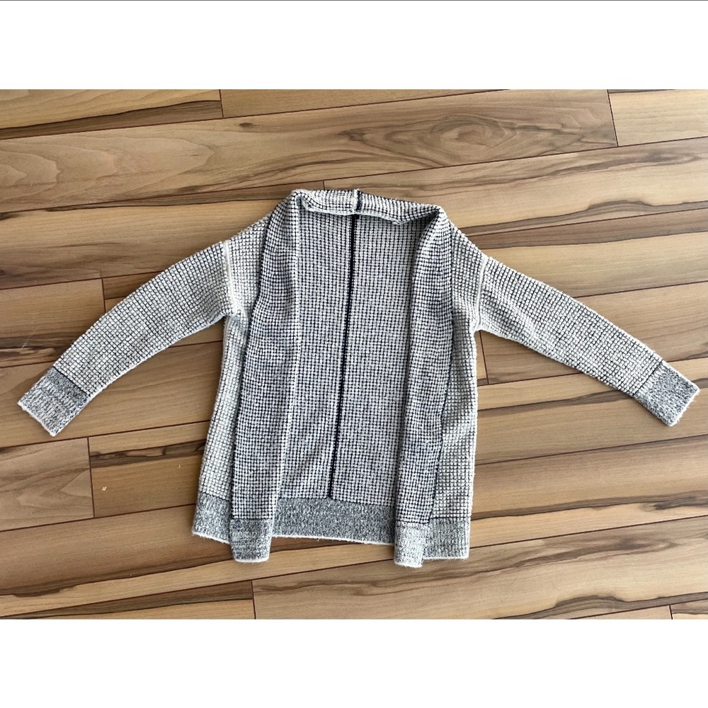 Dynamite Cardigan